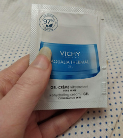 Отдается в дар «Vichy aqualia thermal гель-крем для глубокого увлажнения (пробник)»
