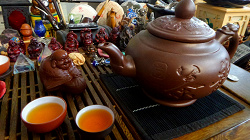 Отдается в дар «Чайник чай дракона, см фото.»