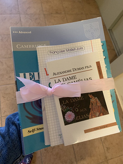 Отдается в дар «Книги»