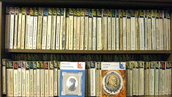 Отдается в дар «Книги Серия «Классики и современники»»