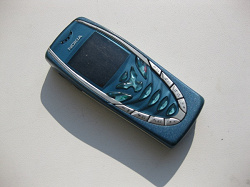 Отдается в дар «Телефон Nokia 7210»