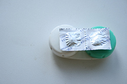 Отдается в дар «таблетки для энзимной очистки контактных линз»