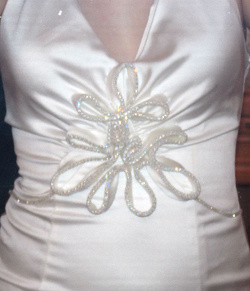 Отдается в дар «платье белое 46 размера»