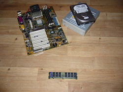 Отдается в дар «Память SDRAM PC 100\133 Много дар для многих»