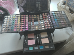 Отдается в дар «Косметика «SEPHORA»»