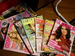 Отдается в дар «журналы Cosmo, Glamour, etc.»