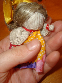 Отдается в дар «Маленькая куколка из льна на «Женское Счастье»»