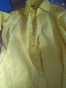 Отдается в дар «Желтая мужская рубашка»