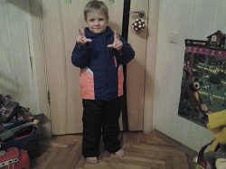 Отдается в дар «Куртка для мальчика (осень) 5-6 лет, брюки (зима)+демисезонная куртка»