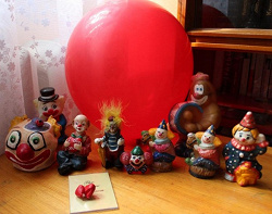 Отдается в дар «Коллекция клоунов»