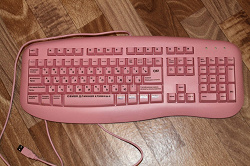 Отдается в дар «Розовая клавиатура»