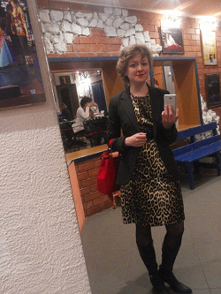 Отдается в дар «Платье вечернее леопардовое 44-46 размер»