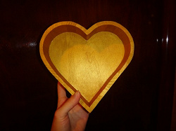 Отдается в дар «Коробочка деревянная сердце»