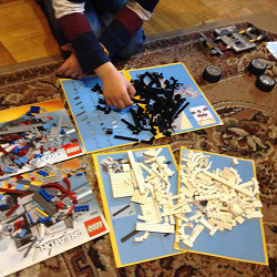 Отдается в дар «Конструктор LEGO Creator 4993 Стильный Кабриолет»