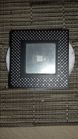 Отдается в дар «Процессор Intel Celeron (сокет 370)»