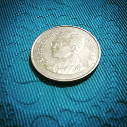 Отдается в дар «Монеты тайские»