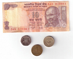 Отдается в дар «Индийские рупии(и не только!)- банкноты и монеты»