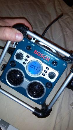 Отдается в дар «Радиоприемник Bosch»