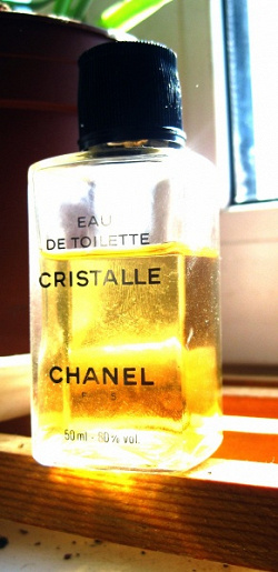 Отдается в дар «Т/вода Шанель Кристалл»