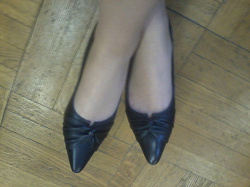 Отдается в дар «Туфли женские, чёрные размер 36»