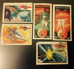 Отдается в дар «марки Международные полеты в космос, 1978 г.»