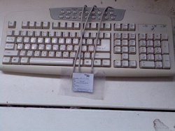 Отдается в дар «клавиатура для компьютера»