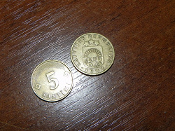 Отдается в дар «латвийские монеты»