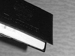 Отдается в дар «Обложка для паспорта.»