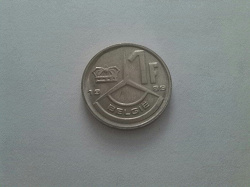 Отдается в дар «Наборы иностранных монет.»