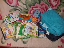 Отдается в дар «одежда и игрушки для ребёнка 3-4 лет»