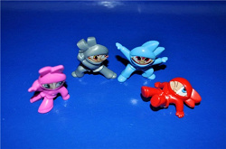 Отдается в дар «Человечек из Kinder Joy»