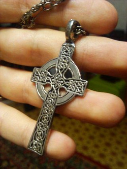 Отдается в дар «Подвеска «Кельтский Крест»»
