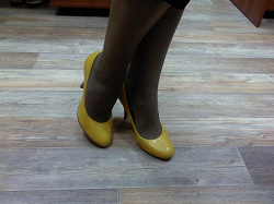 Отдается в дар «Туфли женские жёлтые»