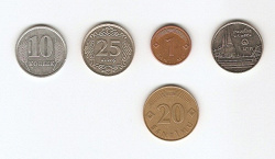 Отдается в дар «Coins and Banknotes»