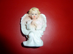 Отдается в дар «статуэтка ангел»
