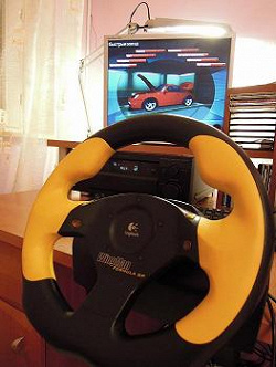 Отдается в дар «руль с педалями logitech wingman»