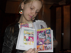Отдается в дар «наклейки с Hello Kitty»