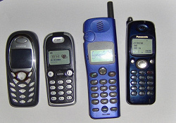 Отдается в дар «Мобильный телефон Alcatel BF3»