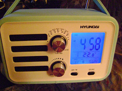 Отдается в дар «Радиоприемник Hyundai H-1628.»