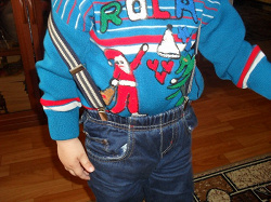 Отдается в дар «Теплый свитер и джинсы серые для 5-летнего мальчика»