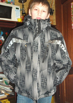 Отдается в дар «Детская зимняя куртка на рост 140-146см»