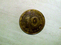 Отдается в дар «Монета 10 pfennig»