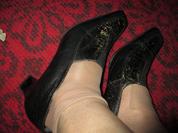 Отдается в дар «туфли женские весенне-осенние размер 40»