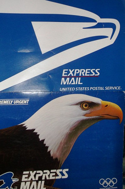 Отдается в дар «Два конверта почта США»