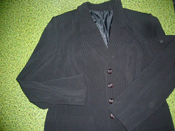Отдается в дар «пиджак женский 50-52 размер»