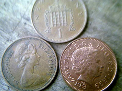 Отдается в дар «монеты Англии»