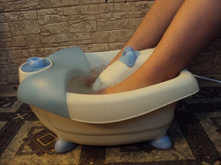 Отдается в дар «Гидромассажная ванночка для ног CLATRONIC»