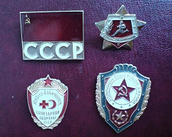 Отдается в дар «значки!»