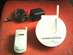 Отдается в дар «Радиотелефон Saturn ST-1515»