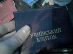 Отдается в дар «брелочки и всякое разное…»
